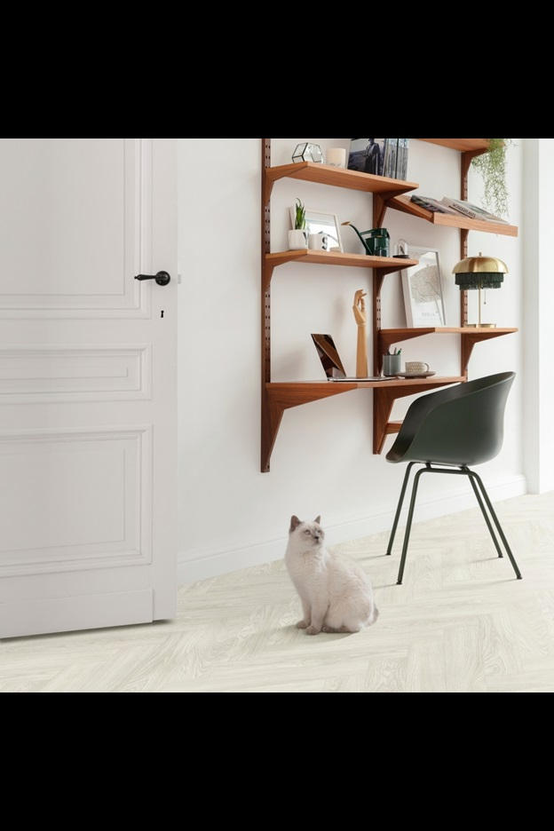 Замковая ПВХ плитка Laurel Oak 51104 (630*126*6 мм) — купить в Адлере