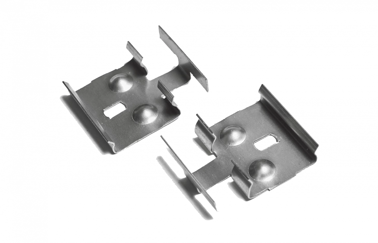 Монтажный набор для плинтуса CM Floor  (50 клипс и 50 саморезов с дюбелями) — купить в Адлере