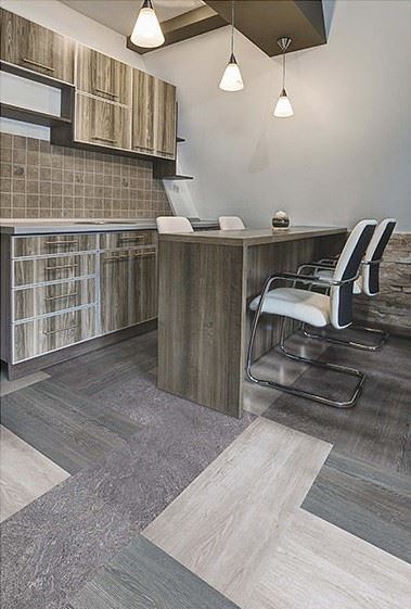 Плитка ПВХ "Tarkett" New Age Serenity (914,4*101,6*2,1 мм) — купить в Адлере