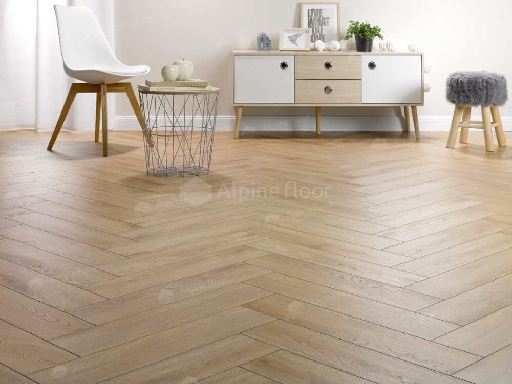 Ламинат "Homflor" Herringbone 12 BR Praline (644*143*12 мм) — купить в Адлере